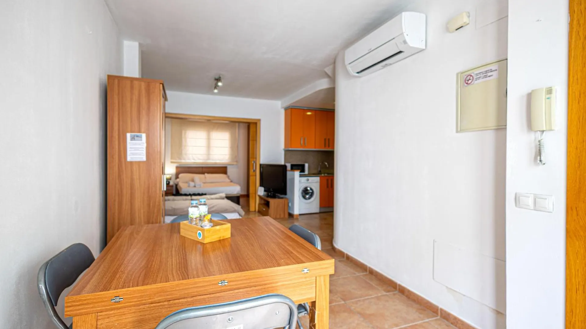 Hauzify I Apartaments Bellaire Blanes