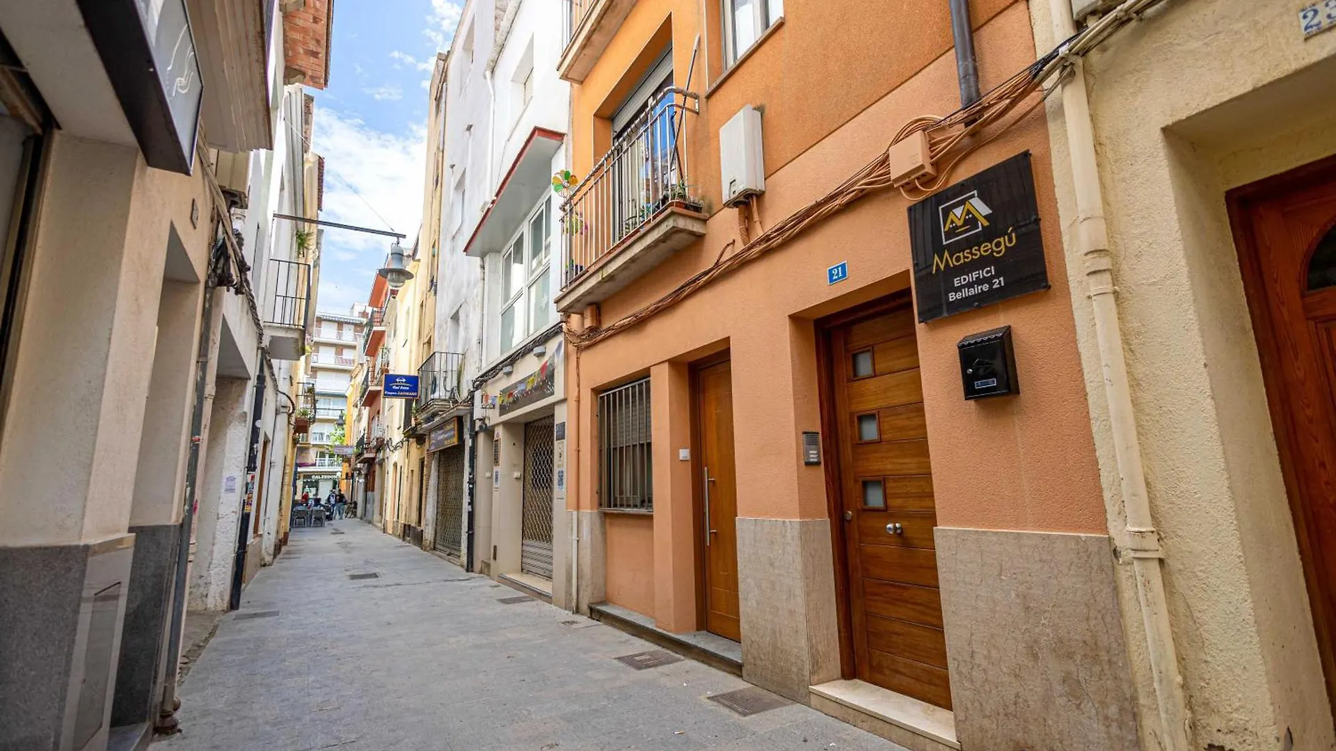 Hauzify I Apartaments Bellaire Blanes Apartment