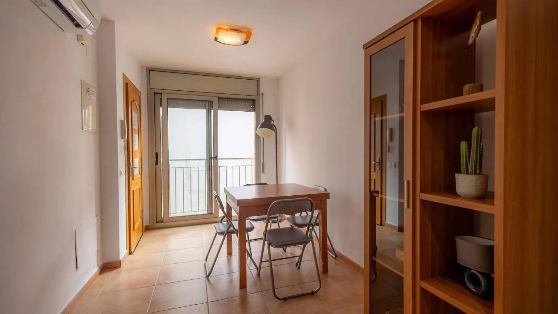 Hauzify I Apartaments Bellaire Blanes